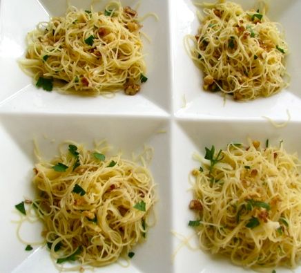 Post image for Nutty Pasta Haystacks
