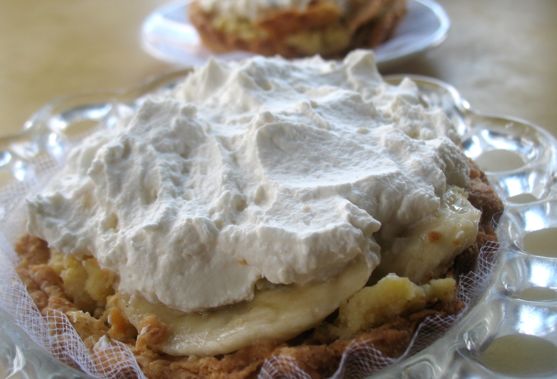 Post image for Banana Cream Pie or Banana Cream Tart