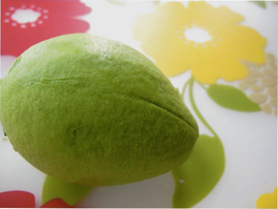 Post image for How to Peel an Avocado