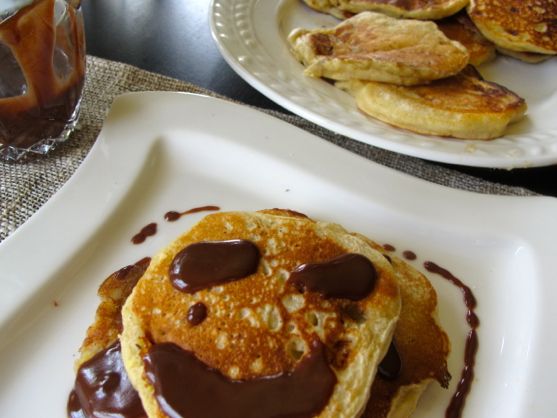 Post image for Banana Pancakes and Other Foods that Mothers Make