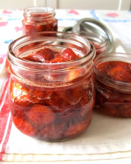 Strawberry simple syrup by Angela Roberts