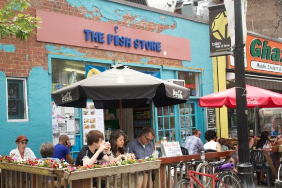 Post image for The Fish Store in Toronto-Eating in Toronto