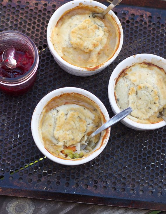Post image for Easy Mini-Turkey Pies with Sage Pie Crust from Thanksgiving Leftovers