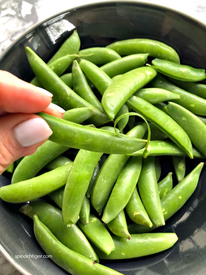 easy-recipe-for-sugar-snap-peas-the-low-carb-snack-spinach-tiger