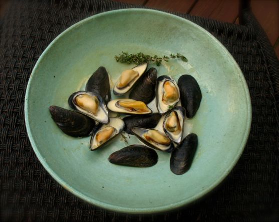 Recipe for Mouclade: Mussels with Cream