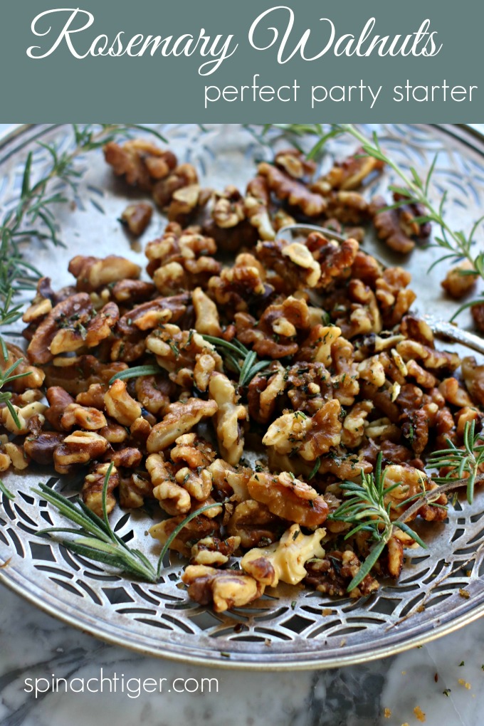Rosemary Walnuts, Perfect Party Starter from Spinach Tiger #rosemary #walnuts #appetizer #partyfood #recipe