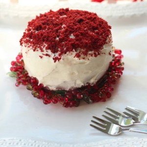 Red Velvet Cake Says Merry Christmas