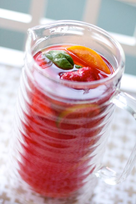 Strawberry Sangria from Spinach Tiger