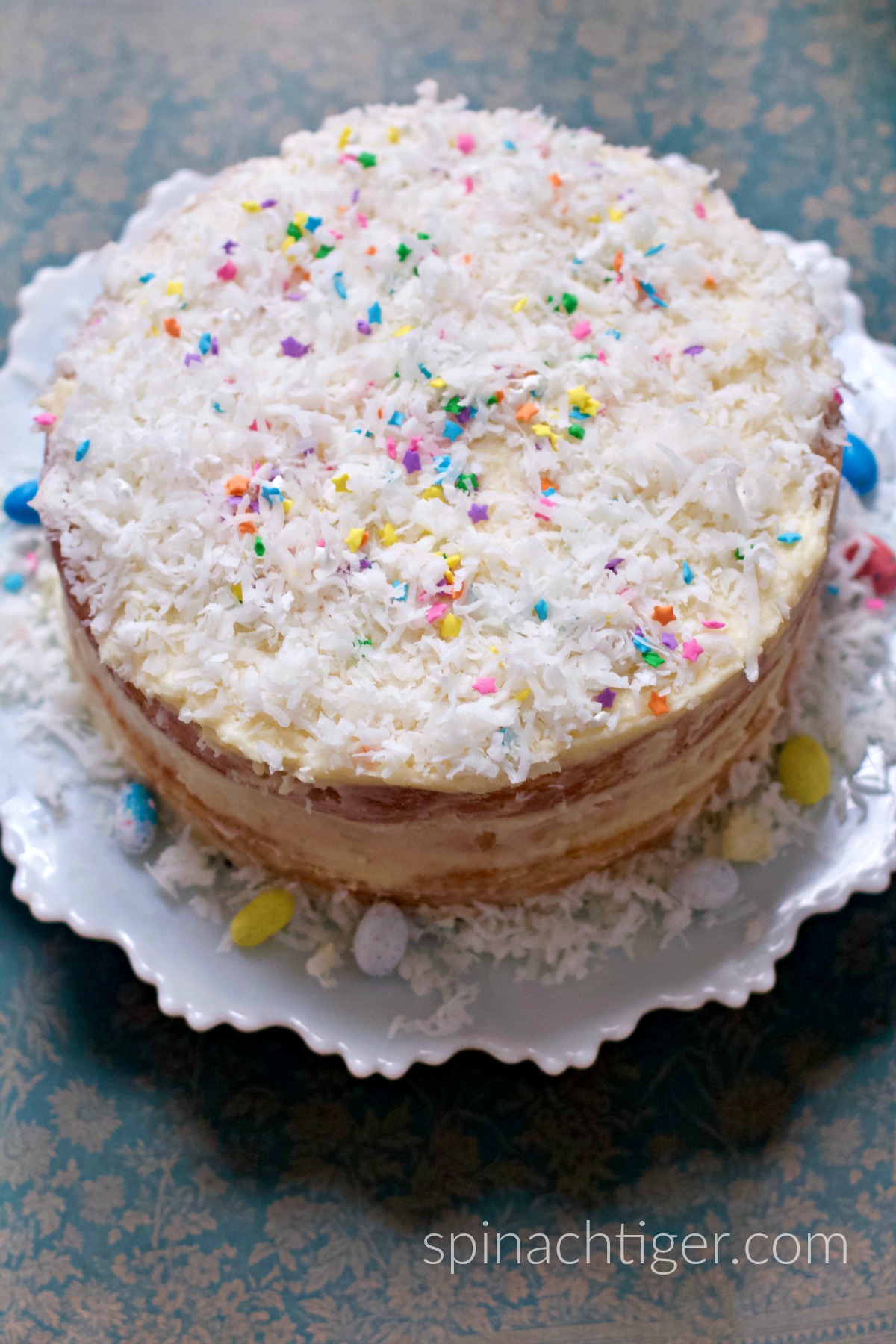 Naked Coconut cake with Buttercream Frosting from Spinach Tiger