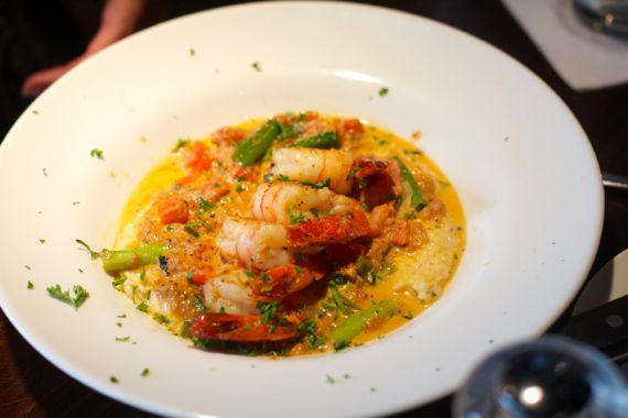 Nashville Restaurants Shrimp & Grits from Spinach Tiger