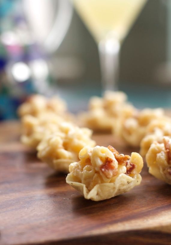 Bacon Mac N Cheese Nacho Party Bites by Angela Roberts