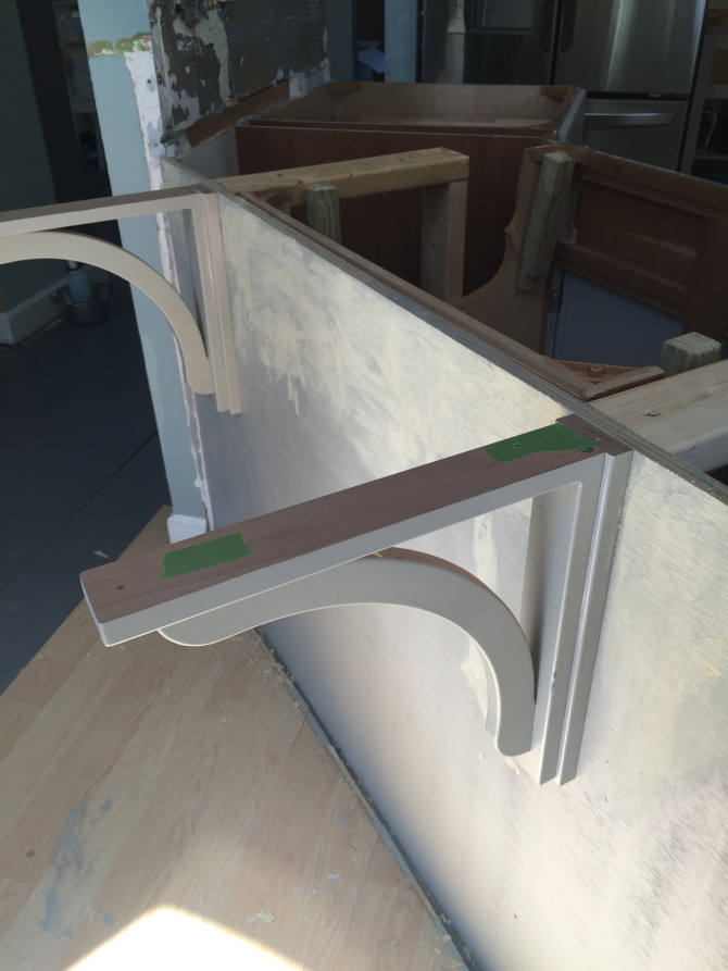 Corbels for Counter To