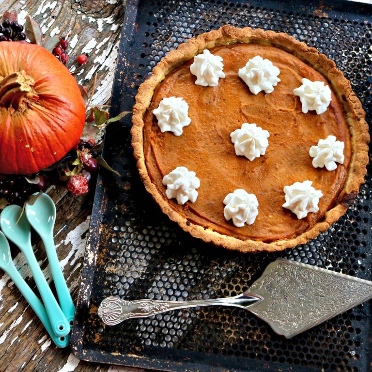 Pumpkin Pie, Low-Carb, with Almond Flour Tart Crust