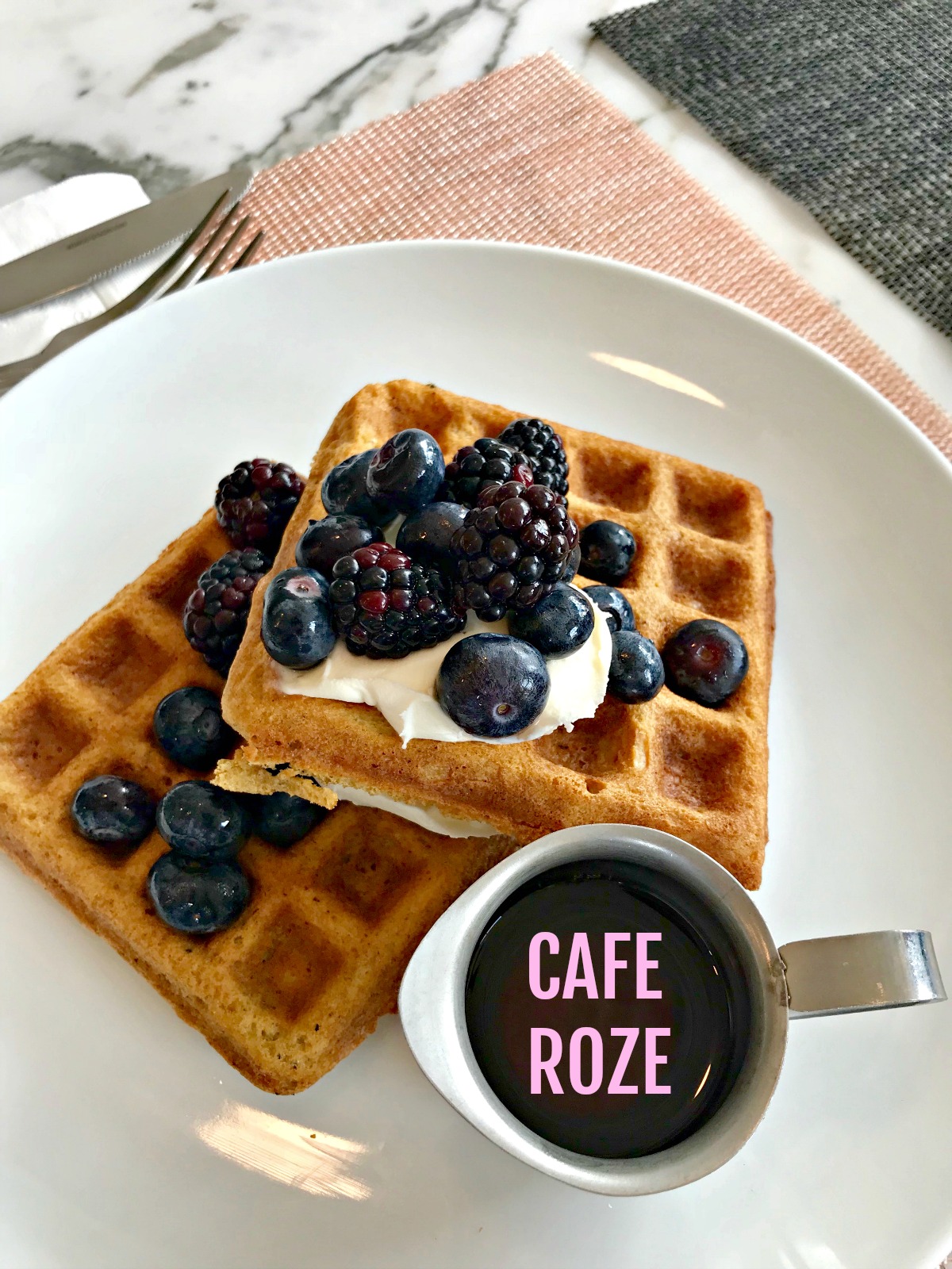 Cafe Roze Waffles