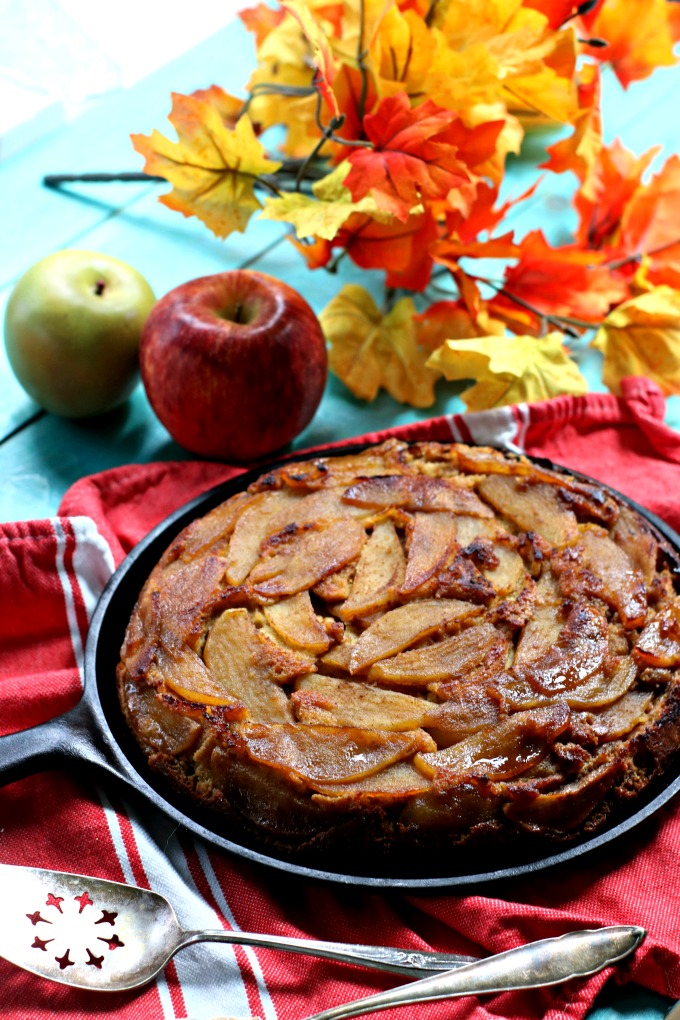 Low Carb Apple Upside Down Cake from Spinach Tiger