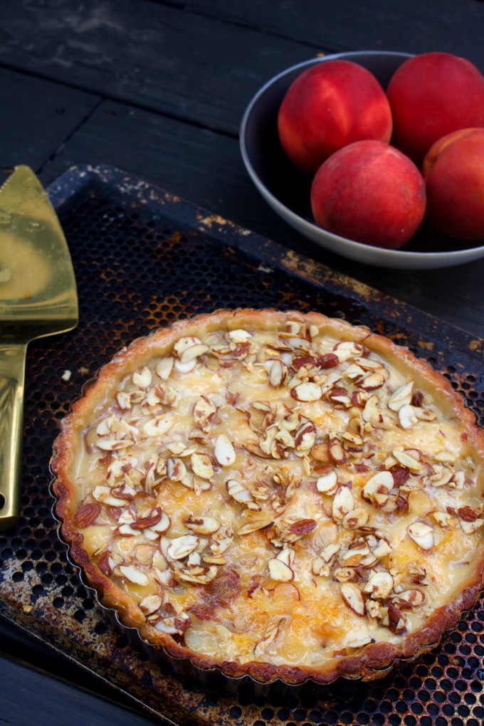 Low carb Peach Almond Tart 