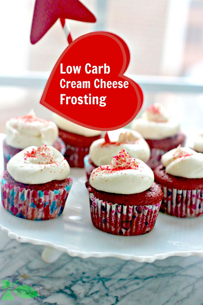 Low Carb Cream Cheese Frosting from Spinach Tiger #lowcarbcreamcheesefrosting