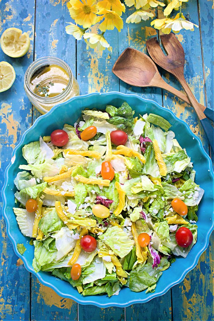 Green Salad with Lemon Salad Dressing