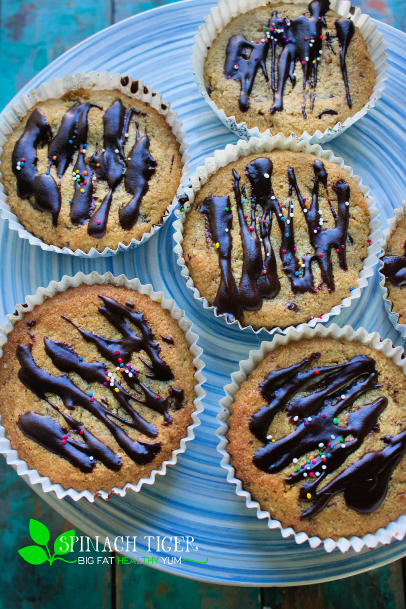 Mini Keto Chocolate Chip Cookie Cakes - Spinach Tiger