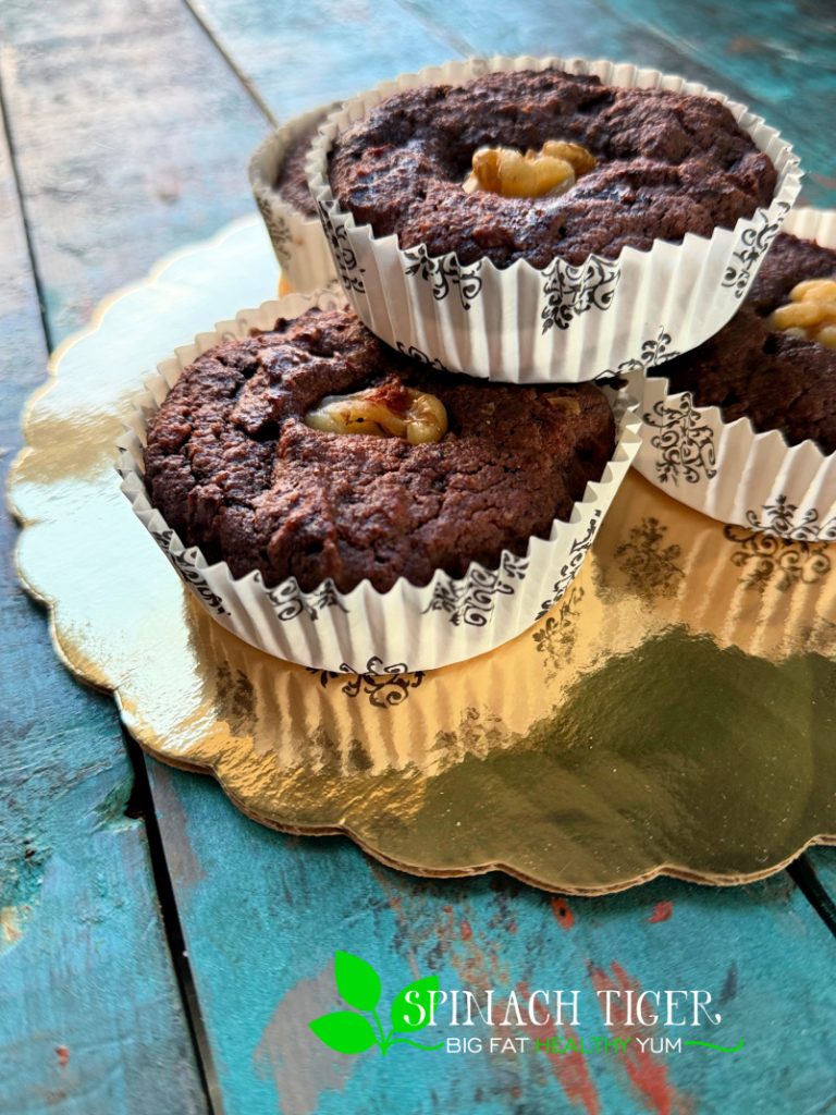 Keto Walnut Brownies 4