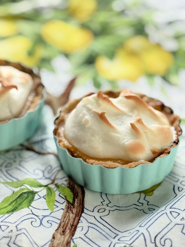 Keto Lemon Meringue Tart