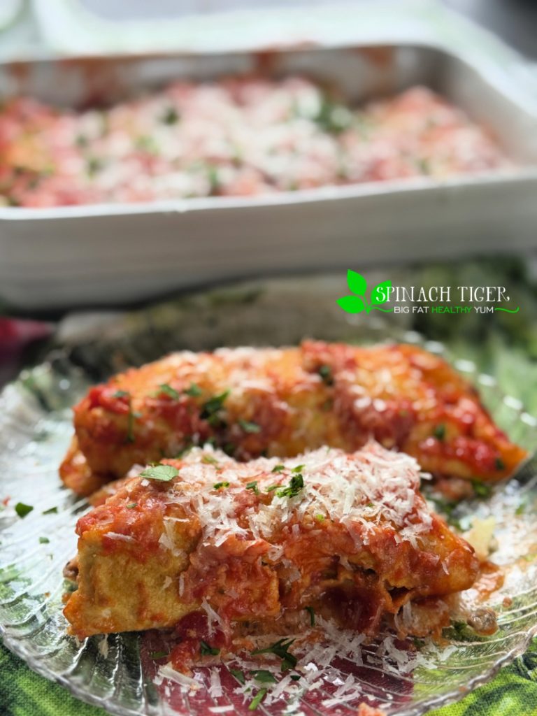 Crepe Cannelloni stuffed with Meat from Spinach Tiger