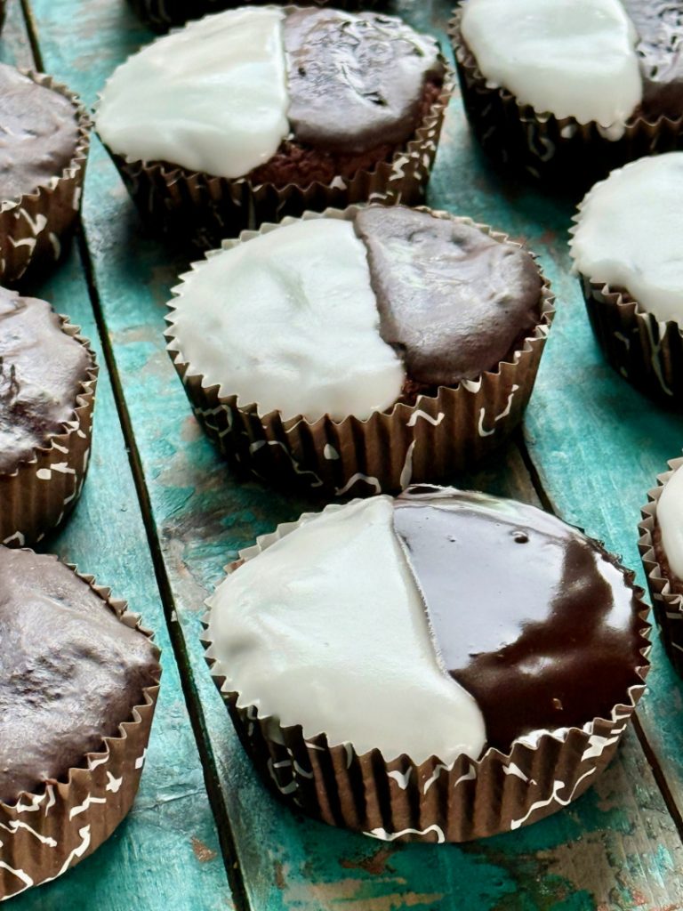 Keto Half Moon Cupcakes