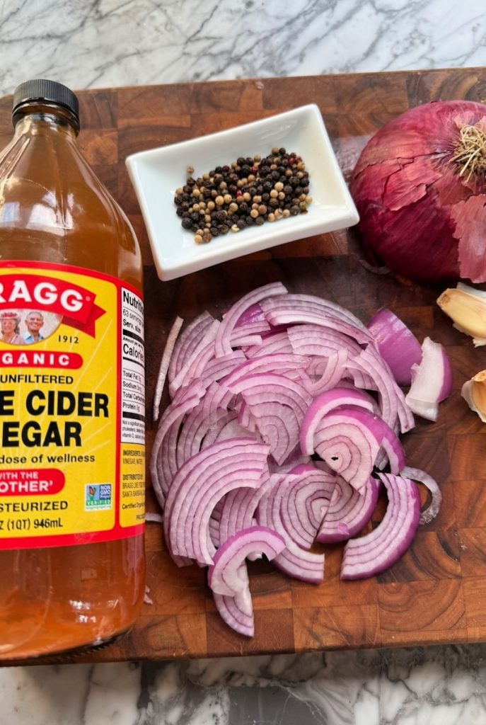 pickled red onion ingredients